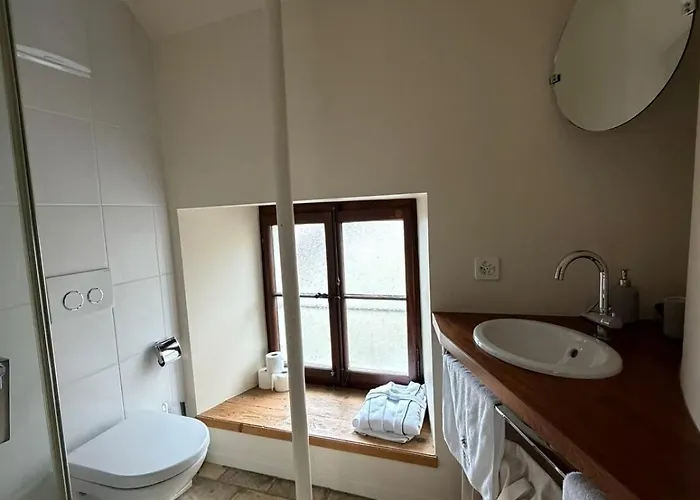 Luxury Lakeview Villa *